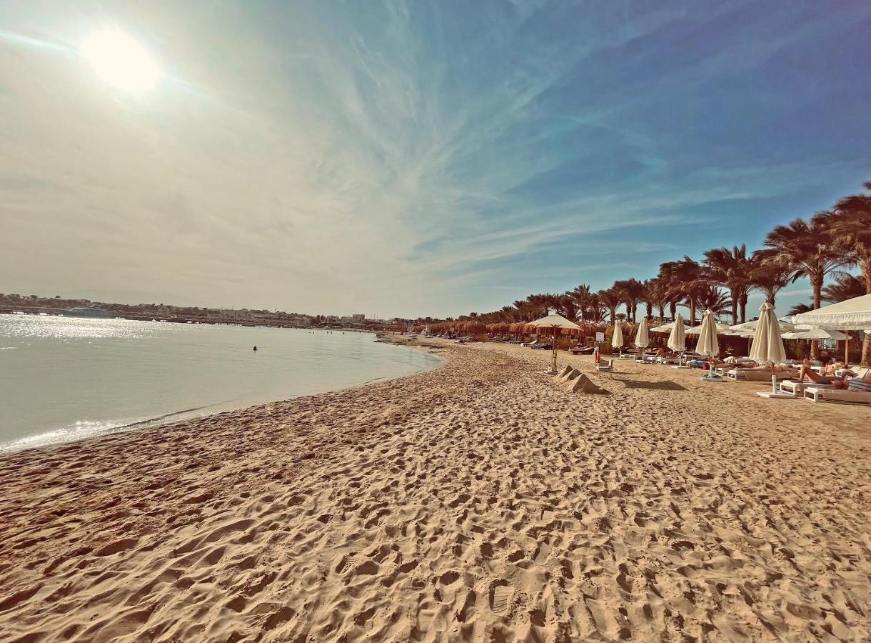 Sunrise Tucana Resort Grand Select Hurgada Dış mekan fotoğraf Beach in El Alamein
